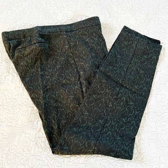 Women's Adrienne Vittadini Christmas Green Muted Patterned Slacks - Size 10 - Picture 1 of 6